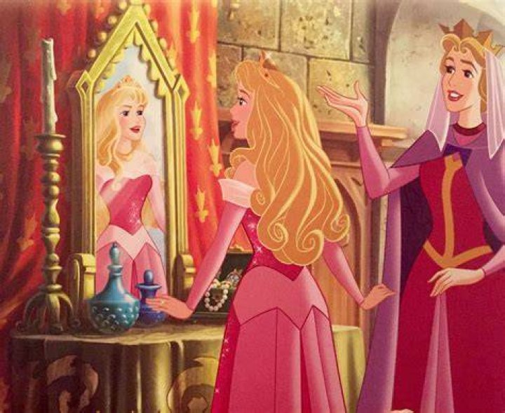 *AURORA and her mother, QUEEN LEAH Sleeping Beauty, 1959....She see's