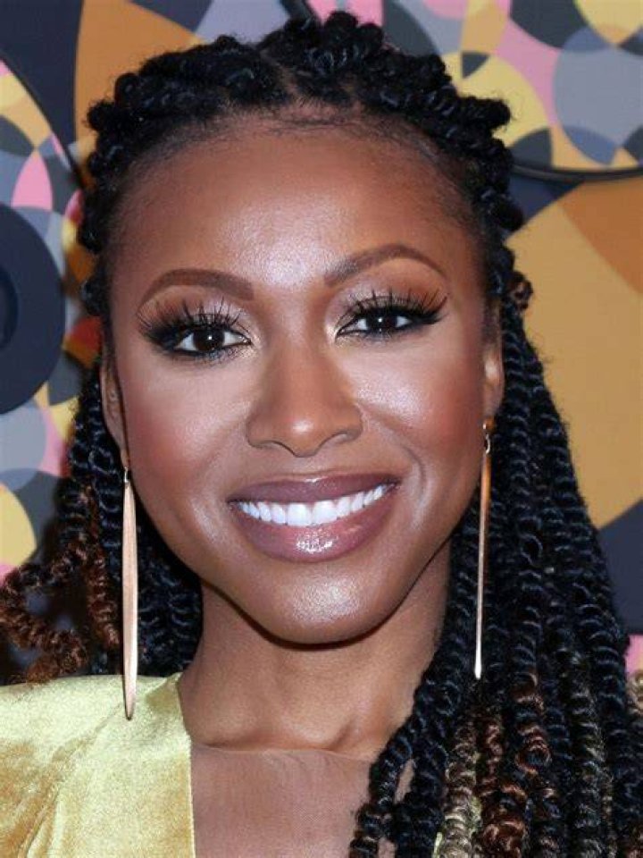 Gabrielle Dennis 40 years
