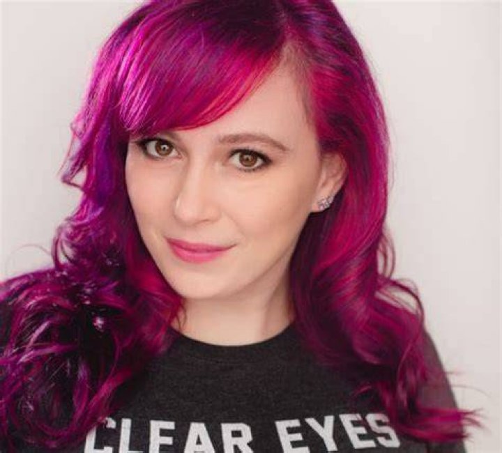 Gillian Pensavalle Age, Wiki, Photos, and Biography FilmiFeed