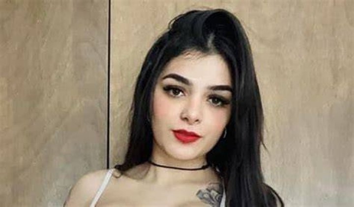 Karely Ruiz &bull; Yostagram