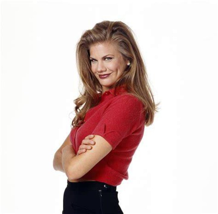 Kristen Johnston- Net Worth, Age, Boyfriend, Height, Career Kristen Johnston