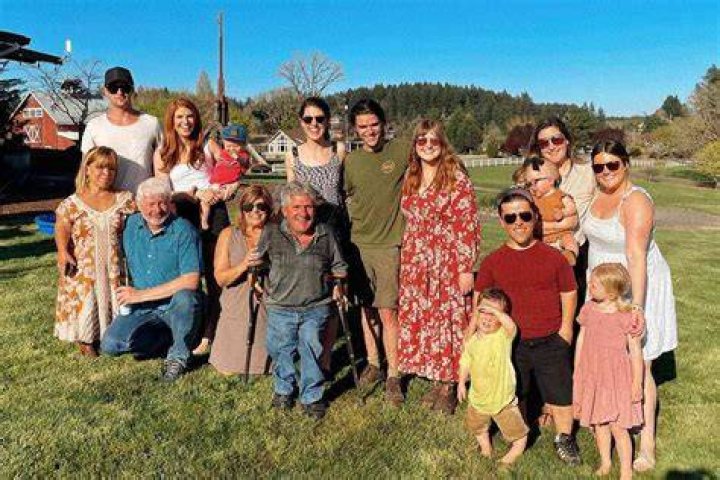 Little People Big World: How much did Matt Roloff pay Amy for the farm? Buyout explored! Wed 19