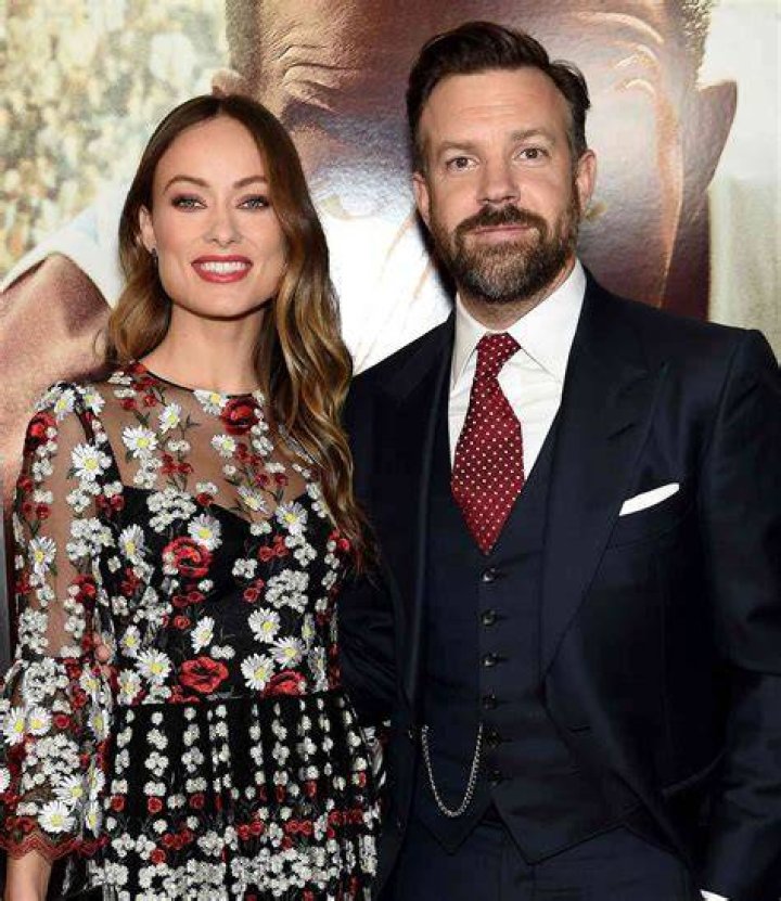 Olivia Wilde and Jason Sudeikis' Son Steals the Show at Bball Game E