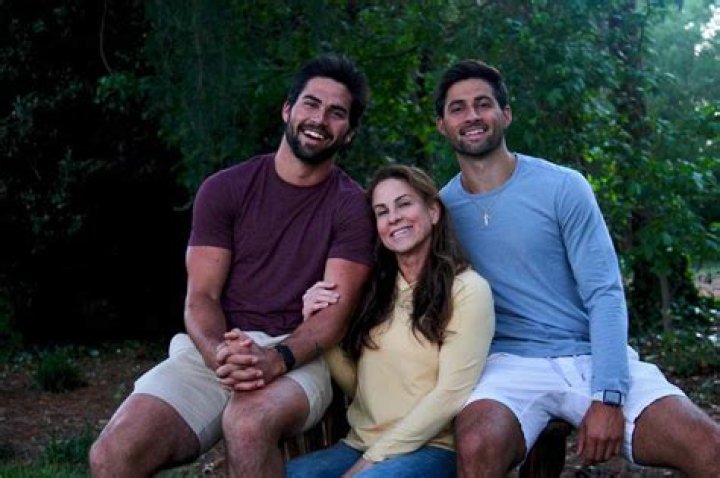Sam Hartman's Parents Meet Lisa And