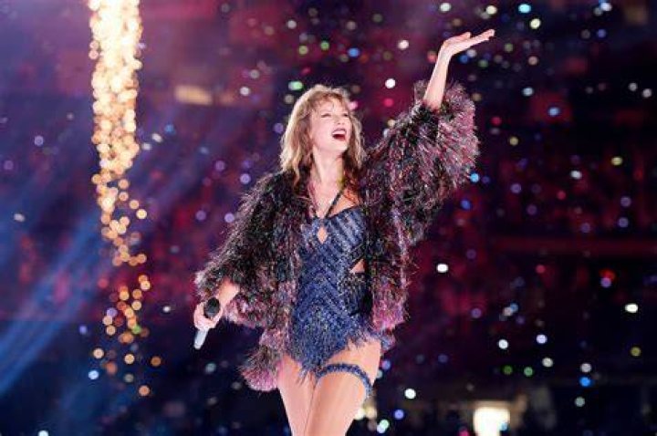 Taylor Swift's New Video Has Loads Of Callbacks To Harry Styles