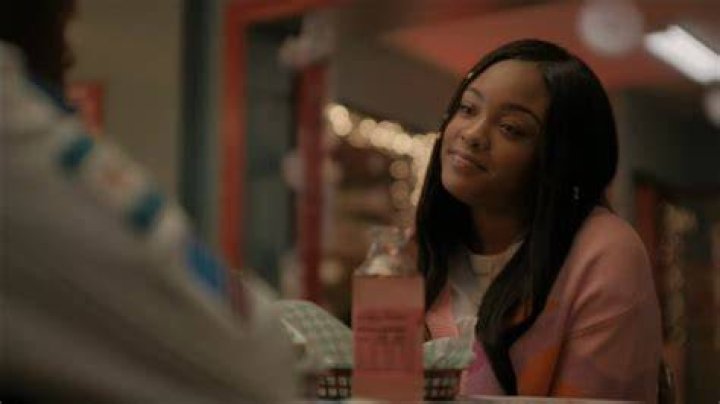 The Chi 5x03 Kevin Akward Date With His New Crush YouTube