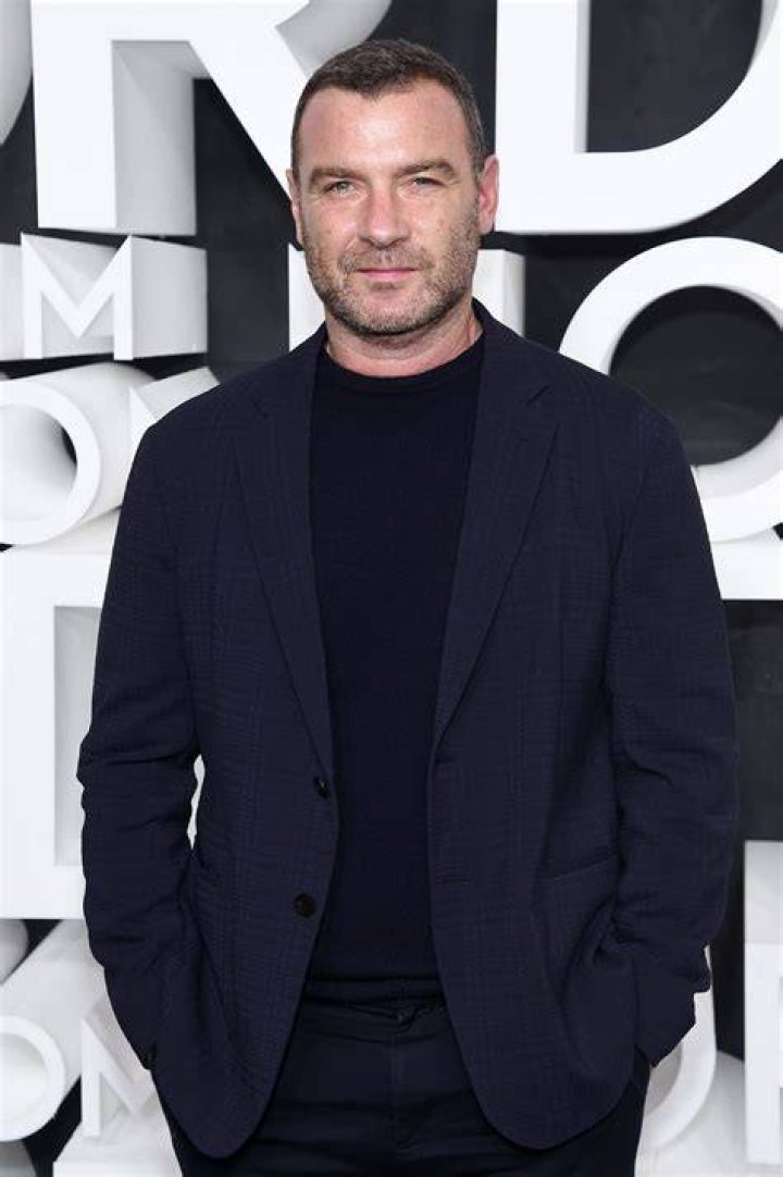 Unveiling Liev Schreiber's Height, Weight, And Health Secrets