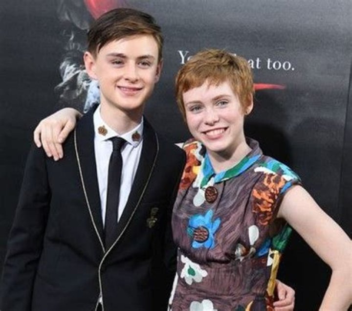 Who Is Sophia Lillis Boyfriend 2023? Dating Timeline Parents